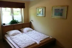 Appartement Wiesenweg Wo8 *